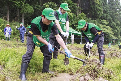 水辺と生き物を守る農家と市民の会