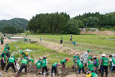 水辺と生き物を守る農家と市民の会