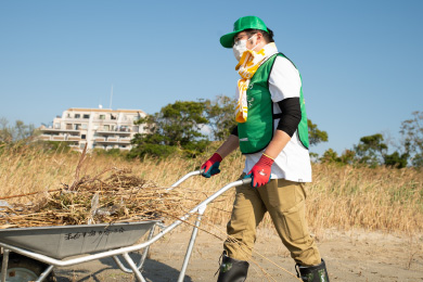 和白干潟クリーン作戦開始