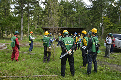 いざ森づくり体験スタート