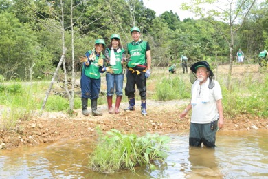 浮島作りに挑戦