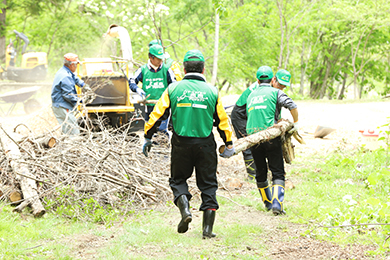 ウッドチップ作り