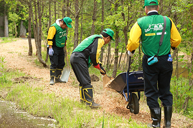 たくさんの道を綺麗にしました