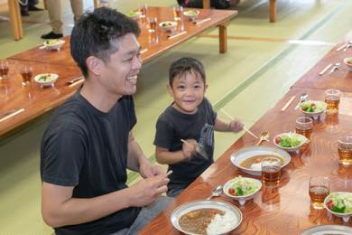 収穫されたお米を堪能