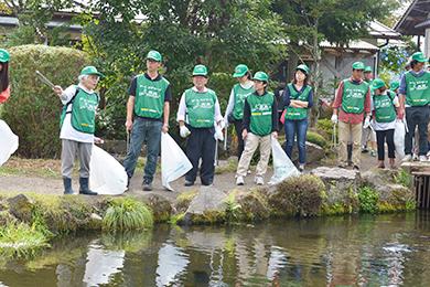 忍野八海で美化ウォーク