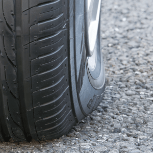 チェック 1 タイヤの空気圧