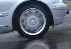 ハイドロプレーニング現象