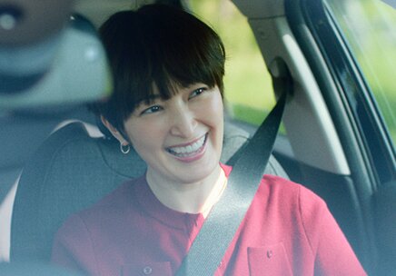 みんなの新しい毎日が、走りだしてる。夏も冬も、これ一本。次世代オールシーズンタイヤ