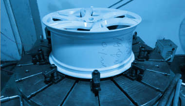 回転曲げ疲労試験